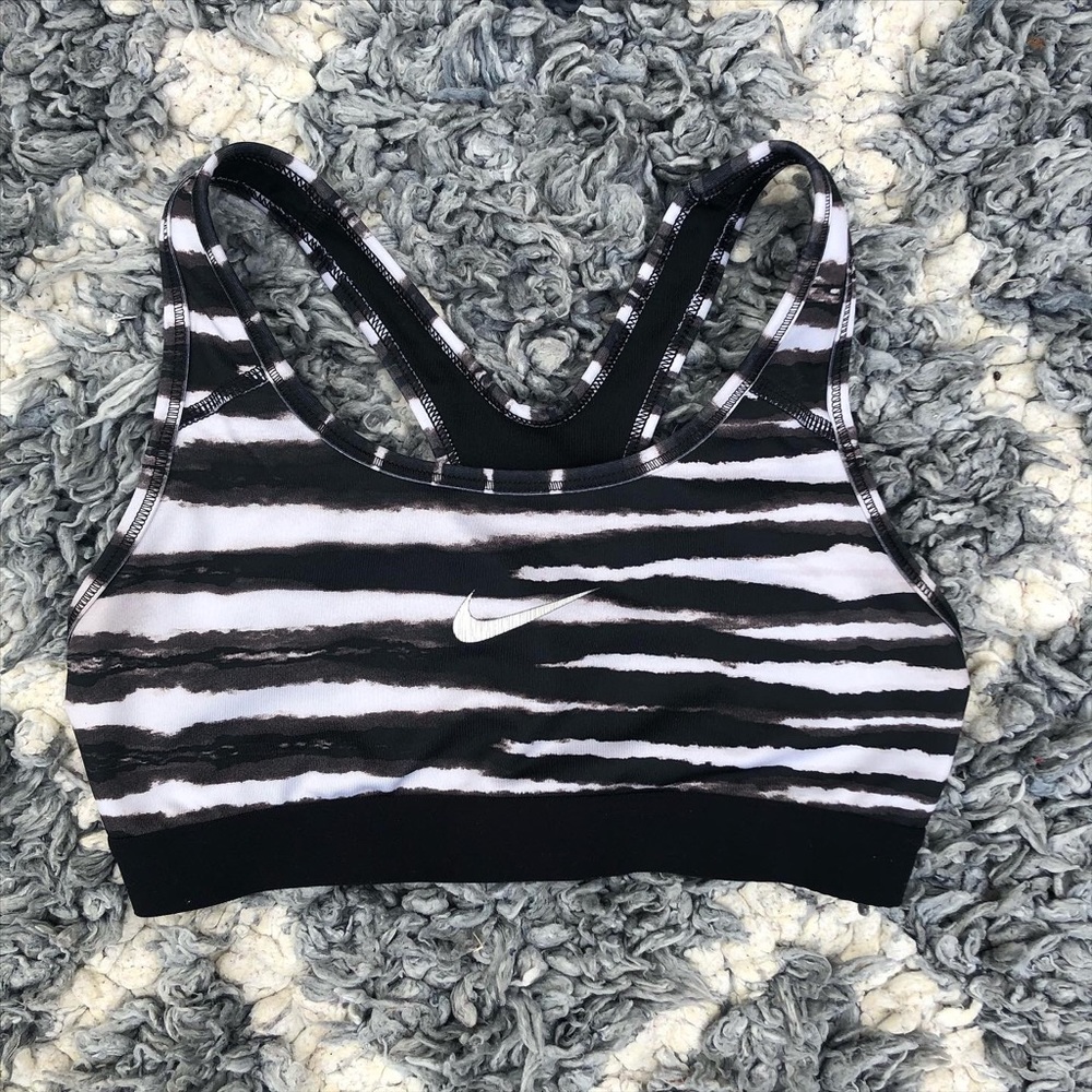 Nike sports bra